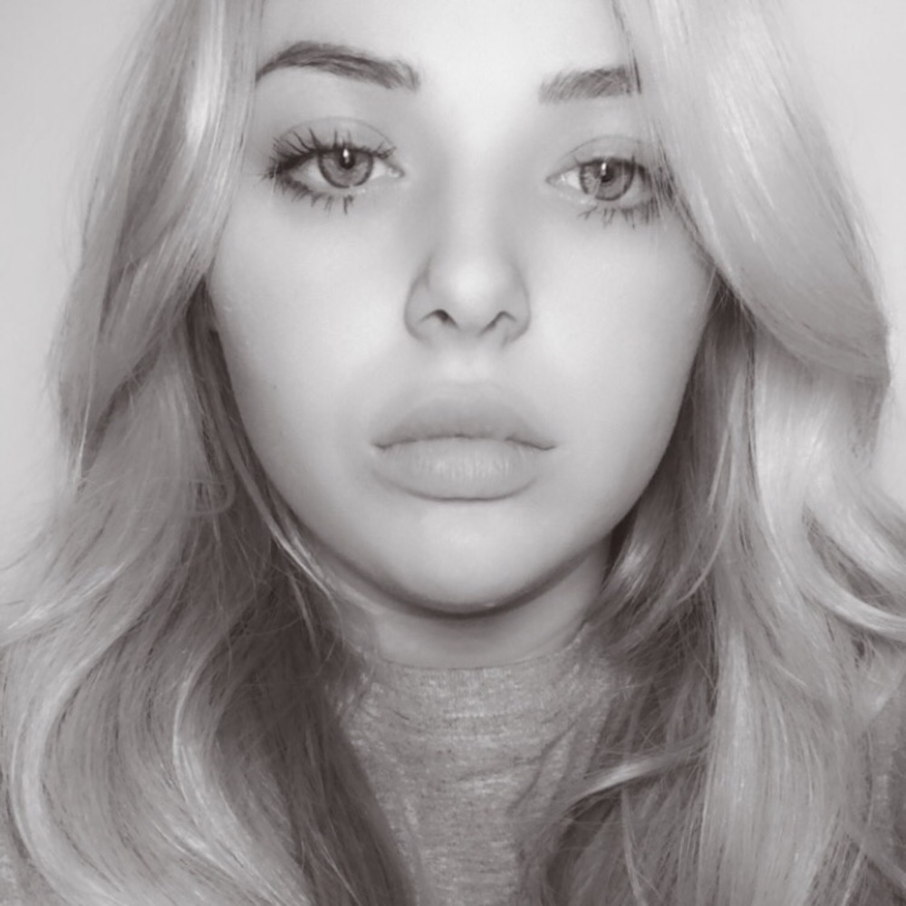 Meet your Posher, Angelique